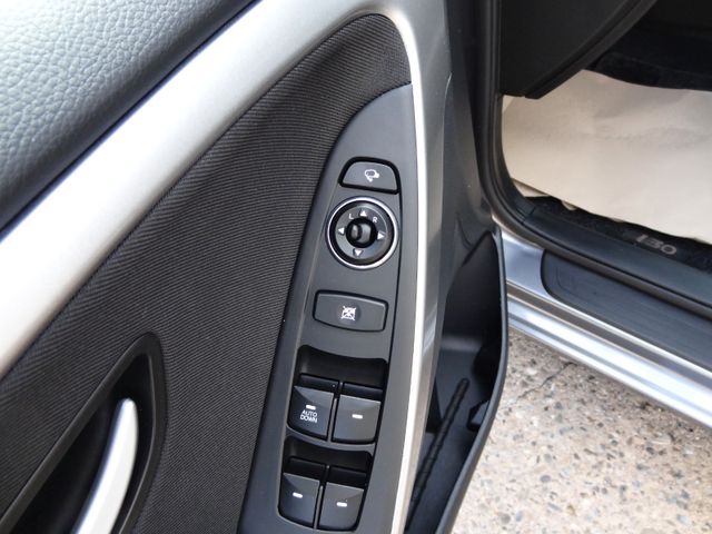 Fahrzeugabbildung Hyundai i30 Trend/2.Hd/Klima/PDC/70TKM/