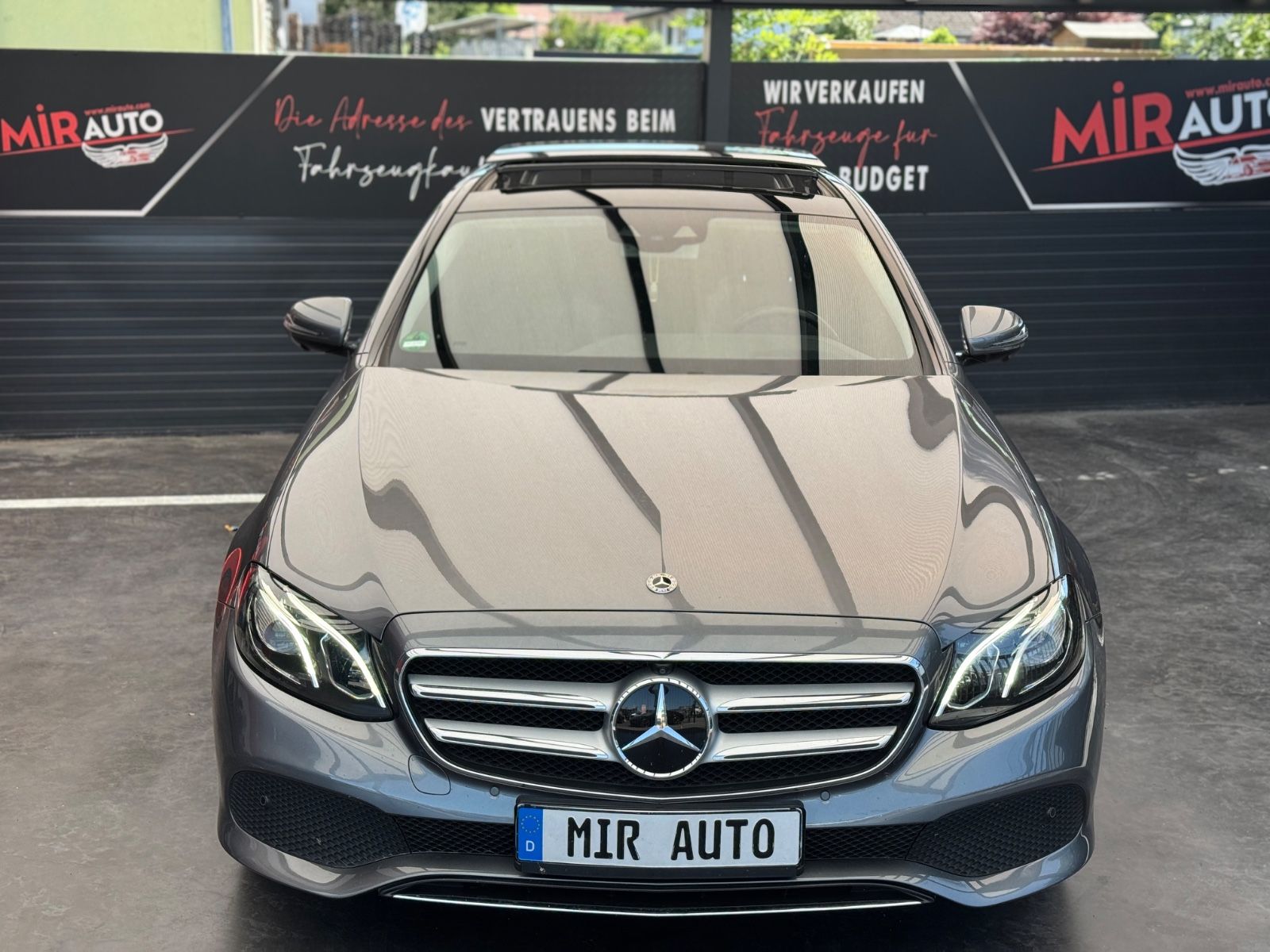 Mercedes-Benz E 220 Limo HUD/360K/ABS.T/SPUR/PANO foto 3