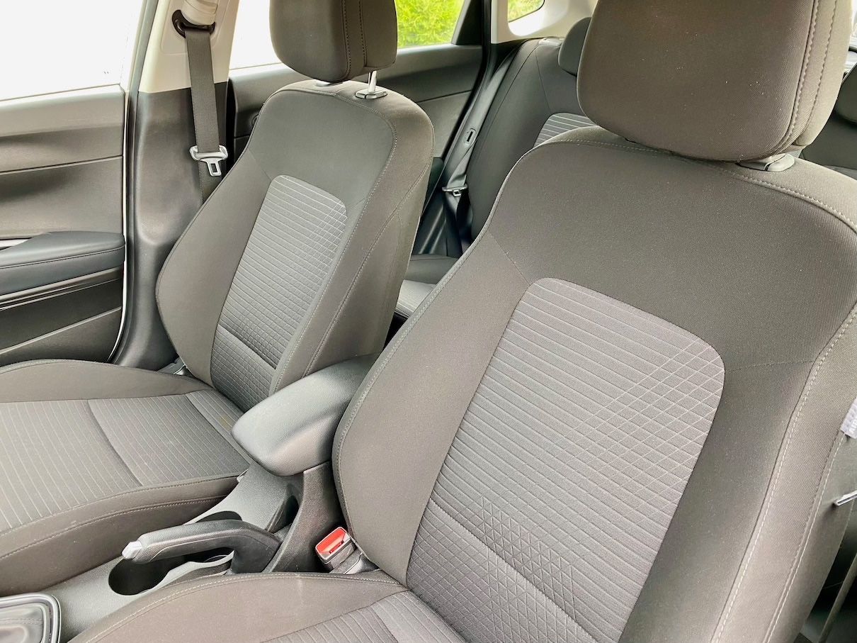 Fahrzeugabbildung Hyundai i20 1.0 KLIMA ALLWETTER ALU SHZ CARPLAY GRA