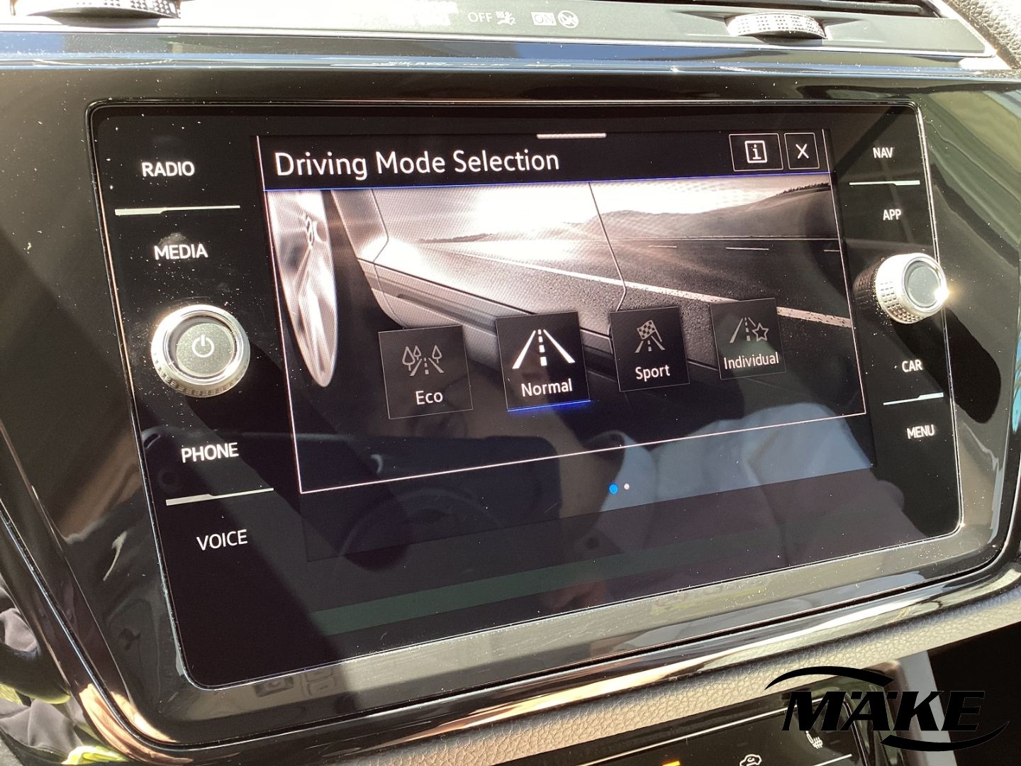 Touran Highline 2.0 TDI DSG DCC STDHZG LED AHZV 