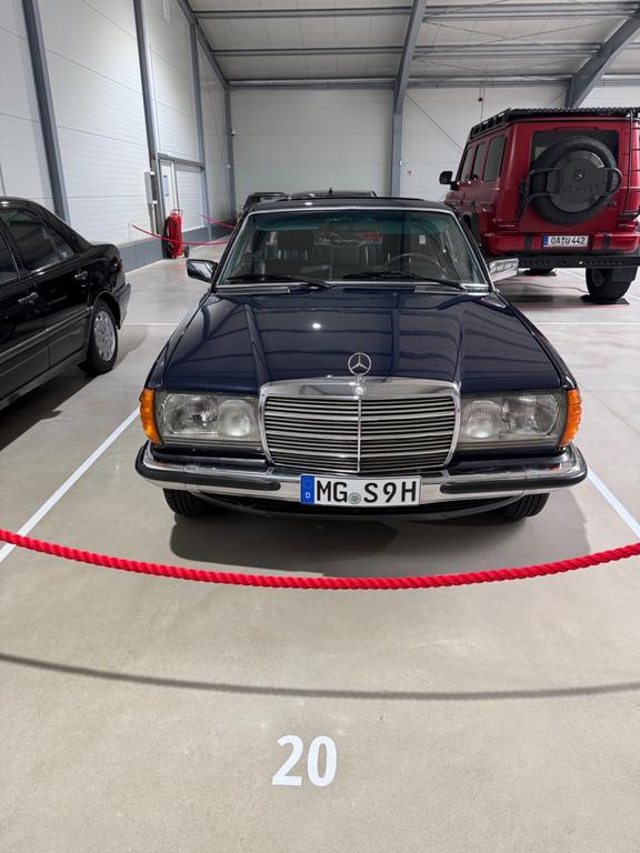 Mercedes-Benz CE 230