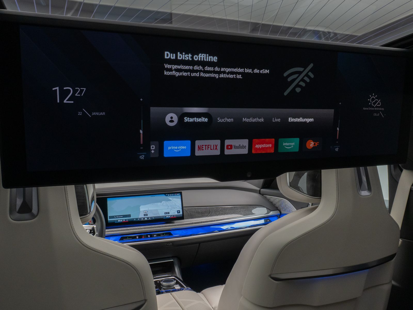 Fahrzeugabbildung BMW M760e Sky Lounge B&W Fond Ent M-Performance Voll