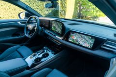 AUDI A6 Avant quattro/ TECH PRO/ S-LINE/ 21"/ LUFT.