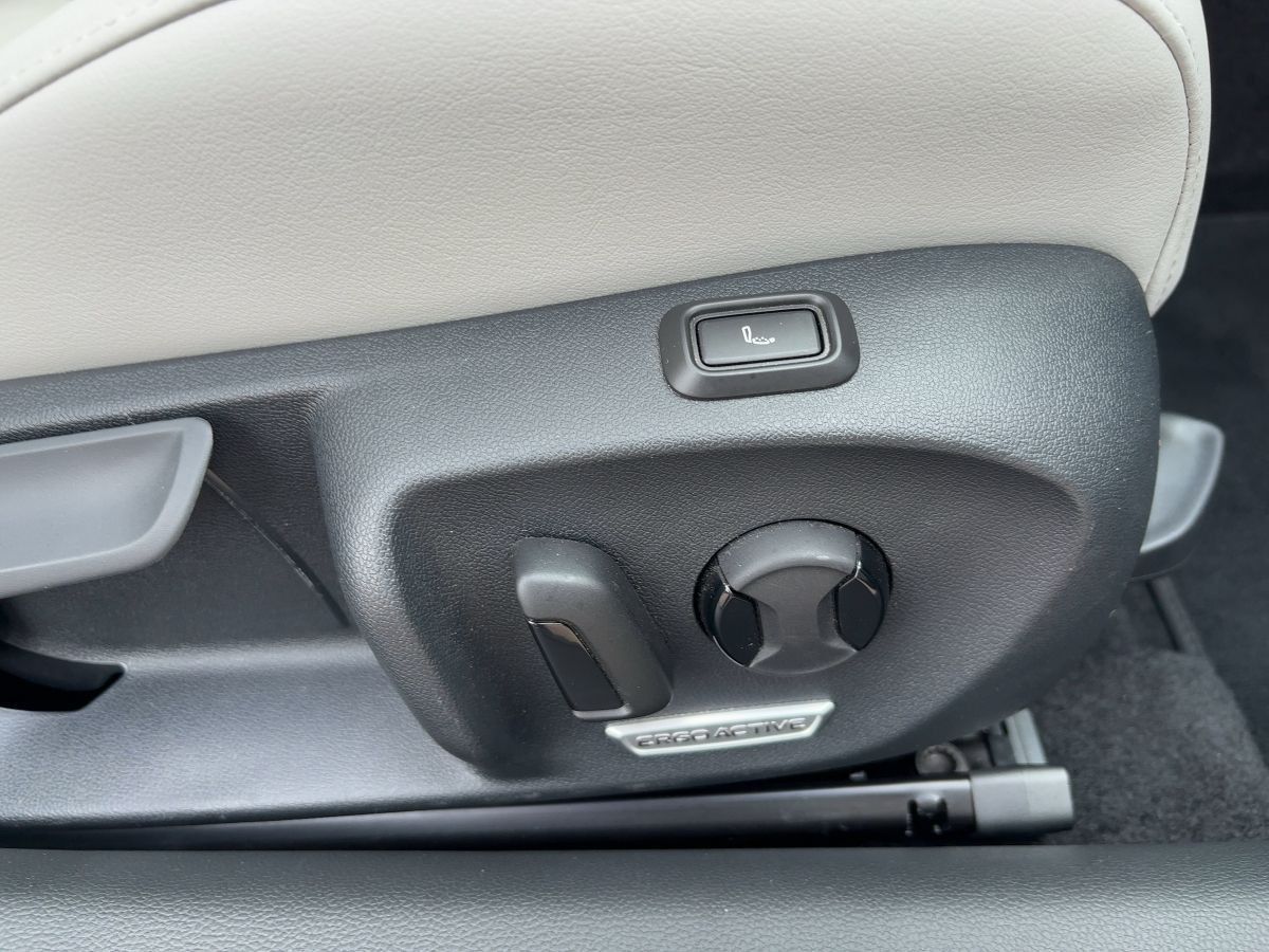 Volkswagen Passat Variant - Bild 12