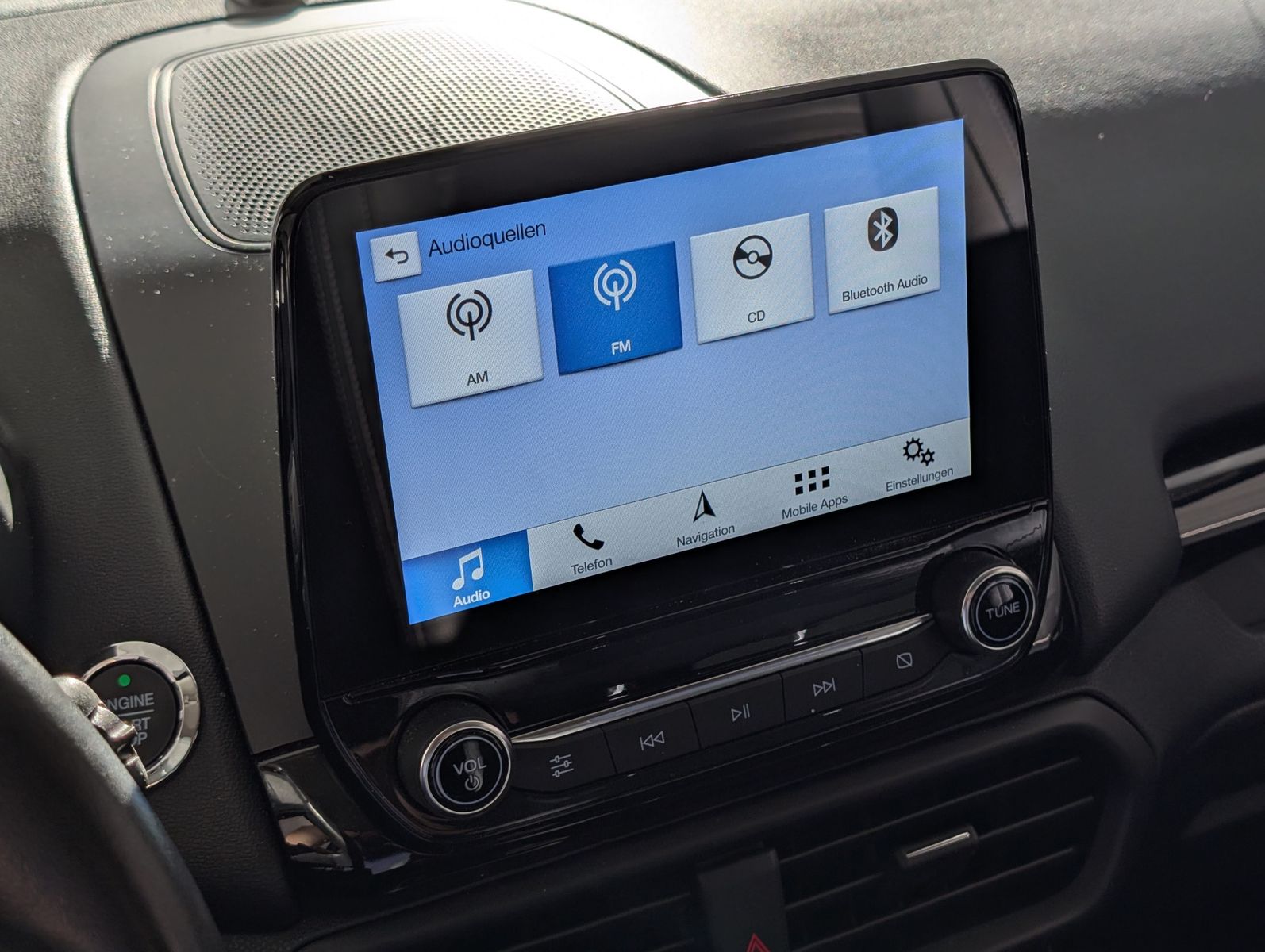 FORD EcoSport  1.0 EcoBoost Titanium Automatik Navi – Bild 26