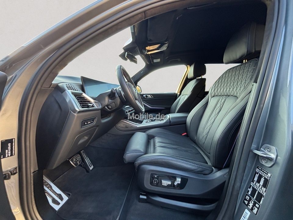 BMW X7 M60 - Bild 11