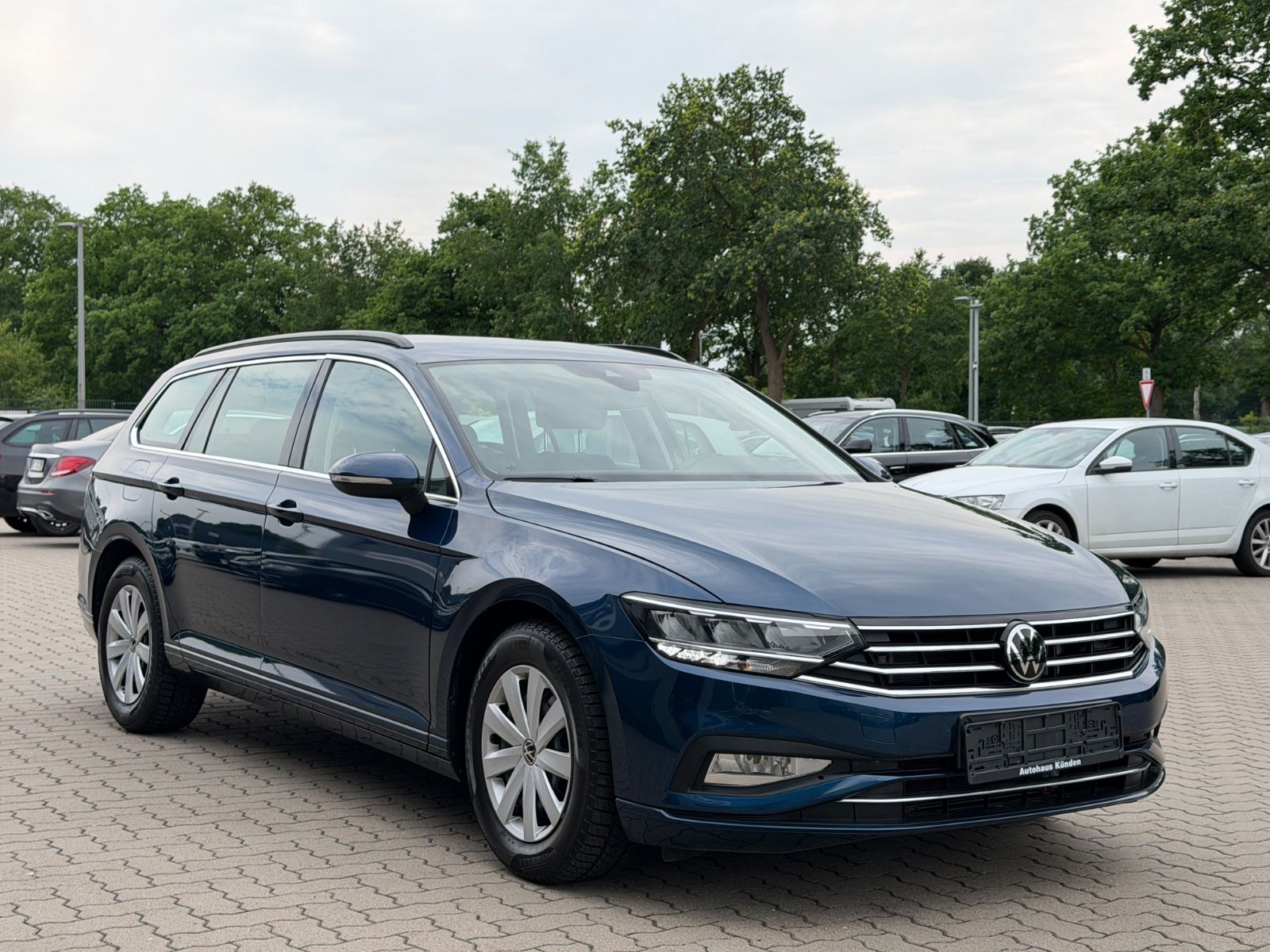VW Passat  Business 2.0 TDI°ACC°RFK°NAVI°