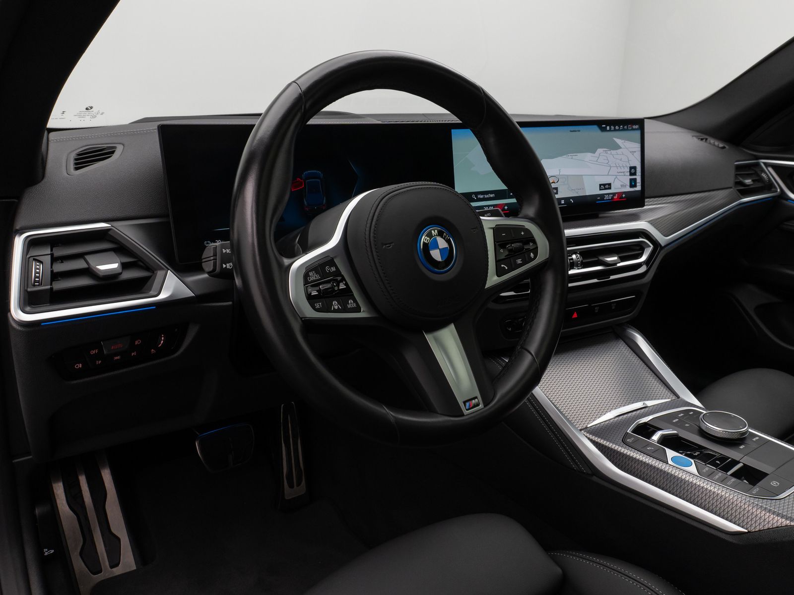 Fahrzeugabbildung BMW i4 eD40 Gran Coupé M Sport Glasdach Kamera HiFi