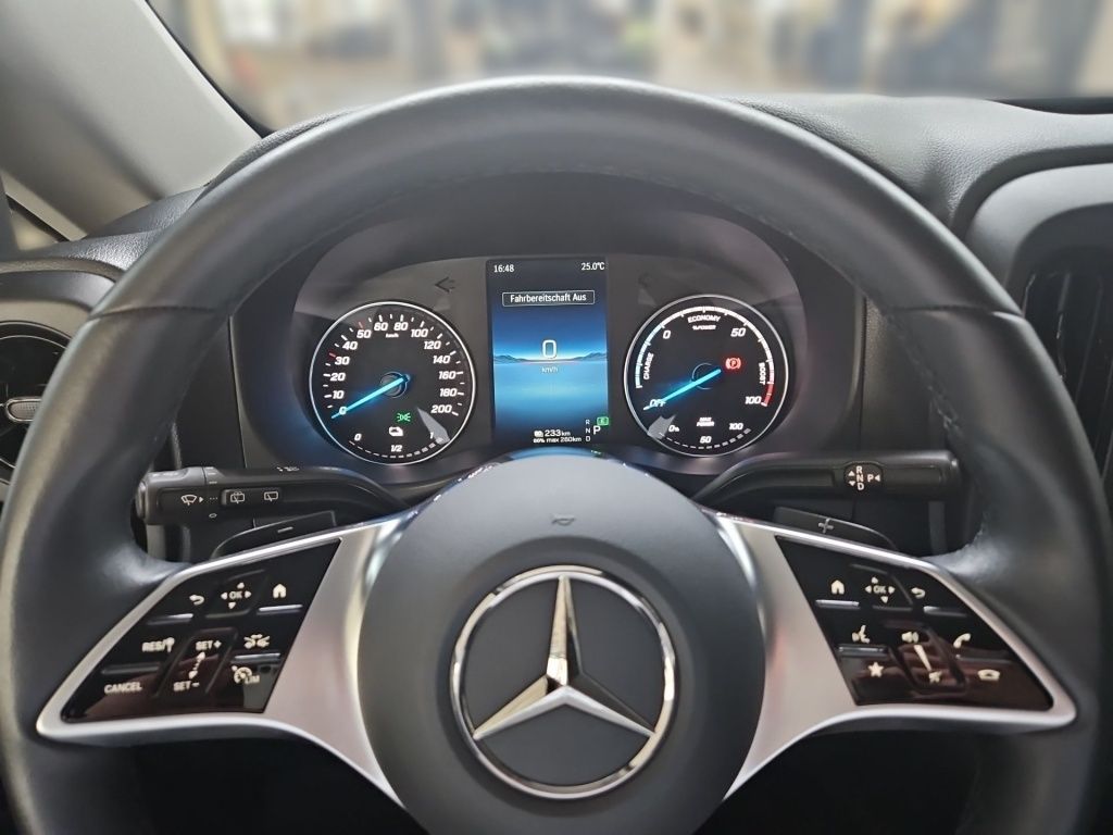 Fahrzeugabbildung Mercedes-Benz eVito 112 Kasten Lang LED RFK PTS Nav Flügeltüre