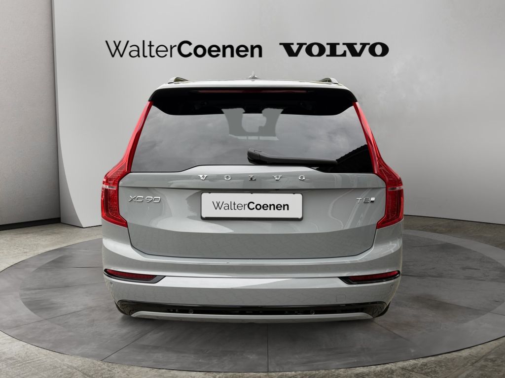 VOLVO XC90 T8 AWD Plug-in Hybrid Plus Dark AHK semi el VOLVO XC90 T8 AWD Plug-in Hybrid Plus Dark AHK semi el