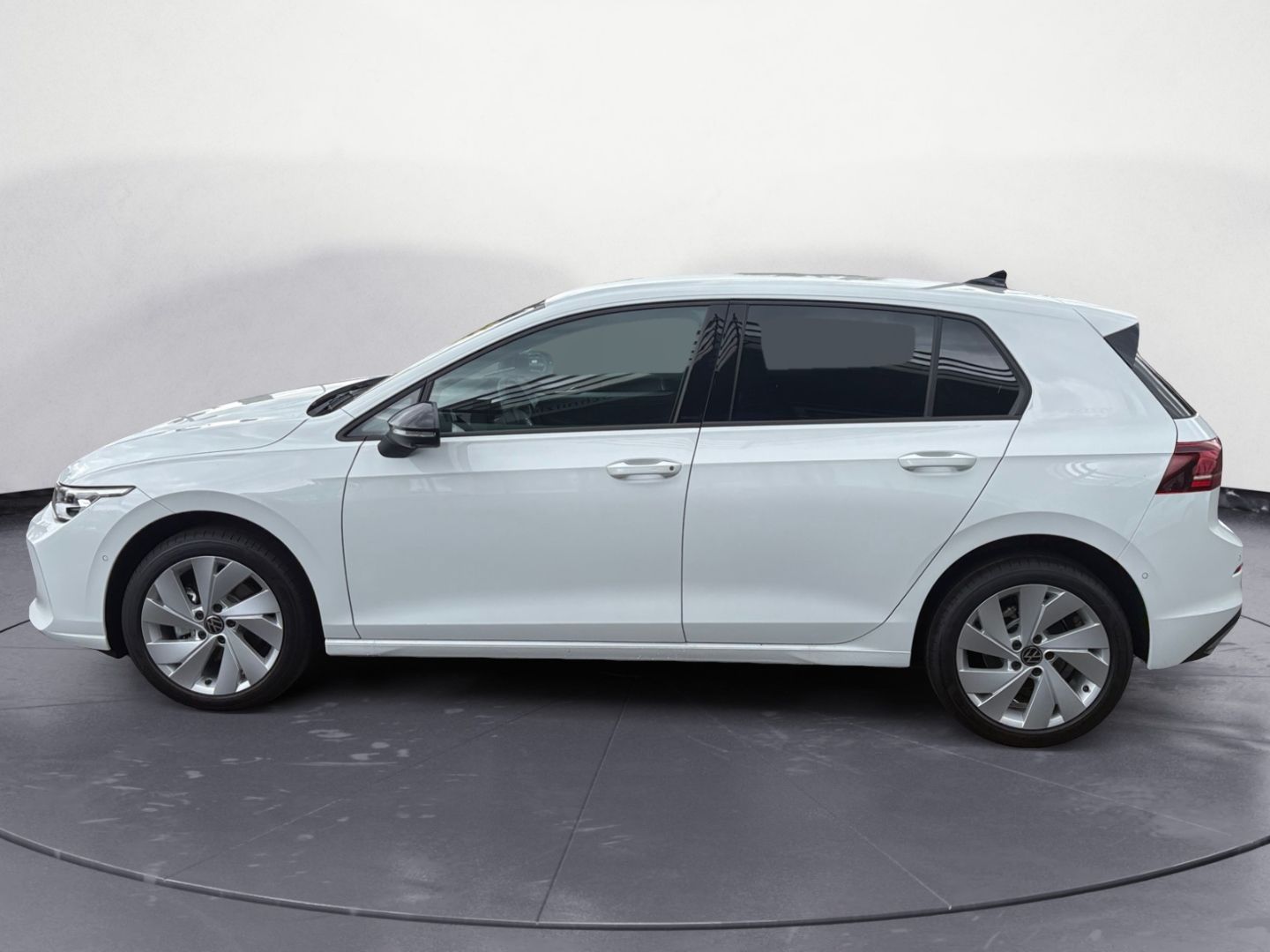 Volkswagen Golf 1.5 eTSI 85KW/116PS Energy + DSG + NAVI + P foto 2