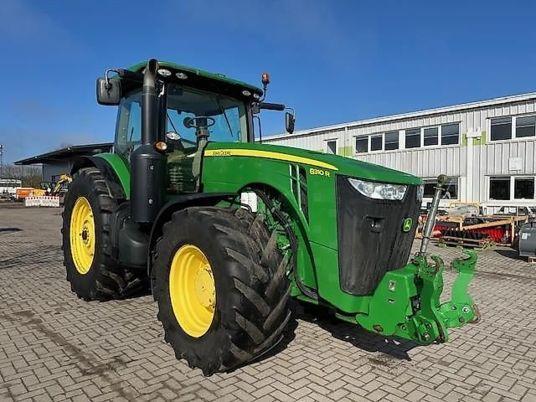 John Deere 8310R