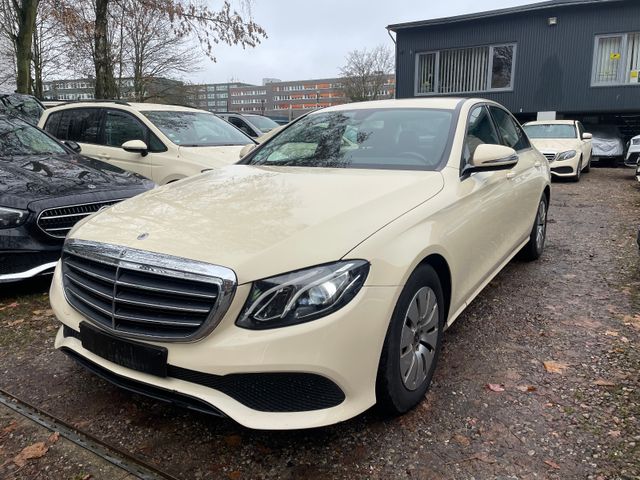 Mercedes-Benz E 200 d Aut. Taxameter+Schild Navi Kamera LED