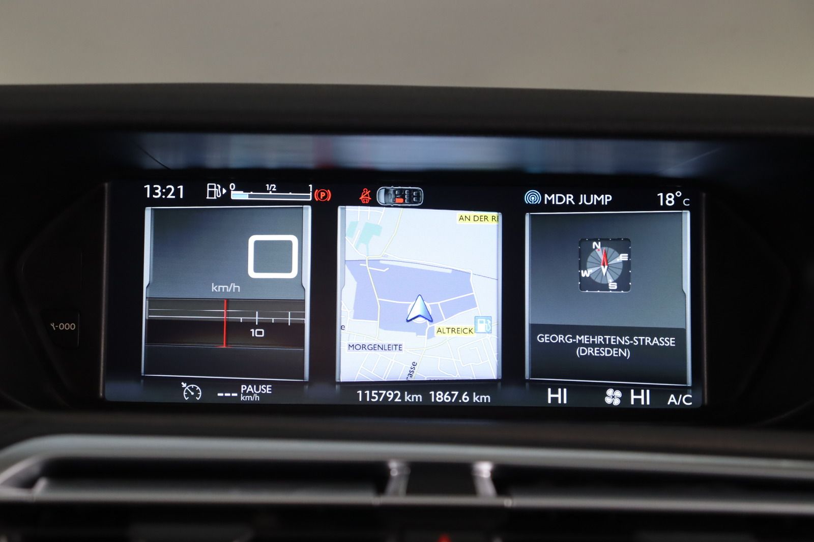 Fahrzeugabbildung Citroën Grand C4 Picasso 7-Sitzer * RFK * Navi * AHK