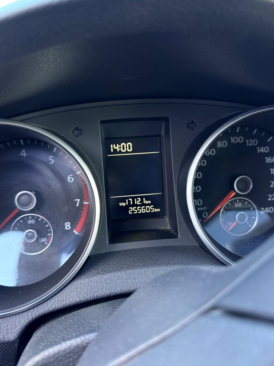 Volkswagen Golf 2010 — photo 10