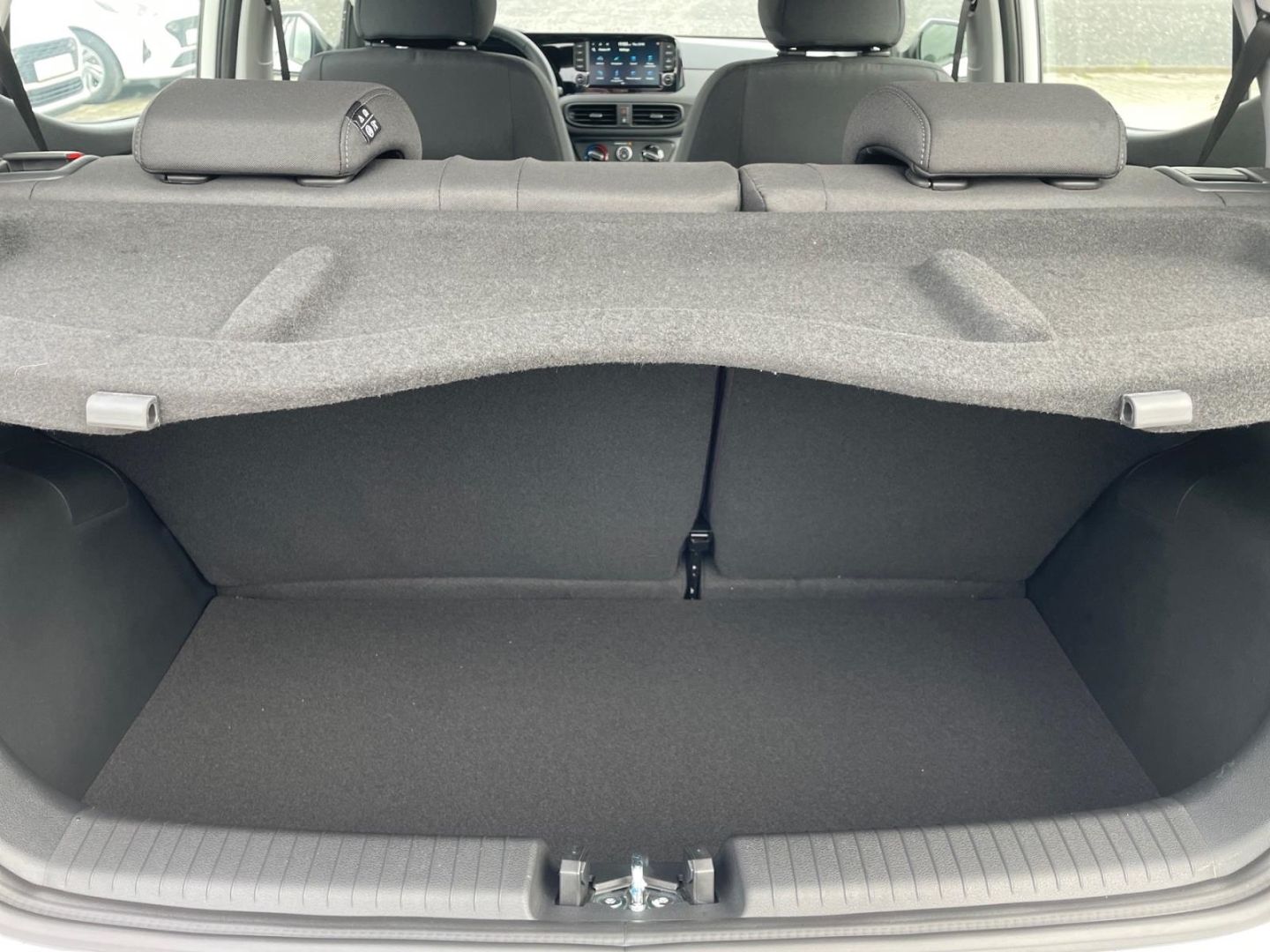 Fahrzeugabbildung Hyundai i10 1.0 Select  Navigation Rückfahrkamera Parkse