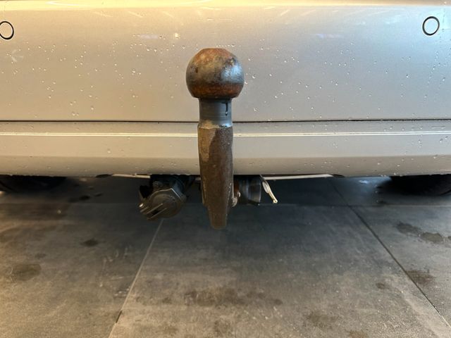 MYAUTOCENTER – Gebraucht- und Jahreswagen mit Werkstattservice in Pfaffenhofen Volkswagen Touran Comfortline BMT *1.HAND*AHK*TEMPO*KLIMA*