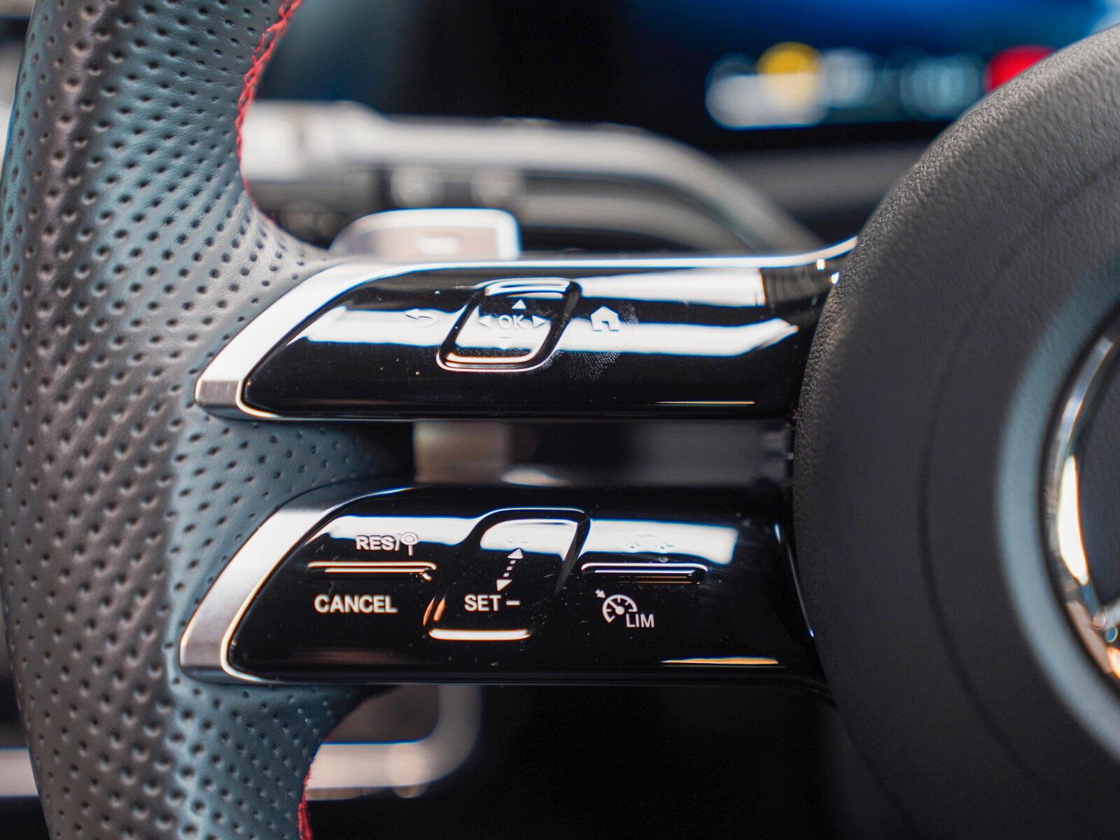 Mercedes-Benz A-Class AMG Line CarPlay Rückfahrkamera, миниатюра 16