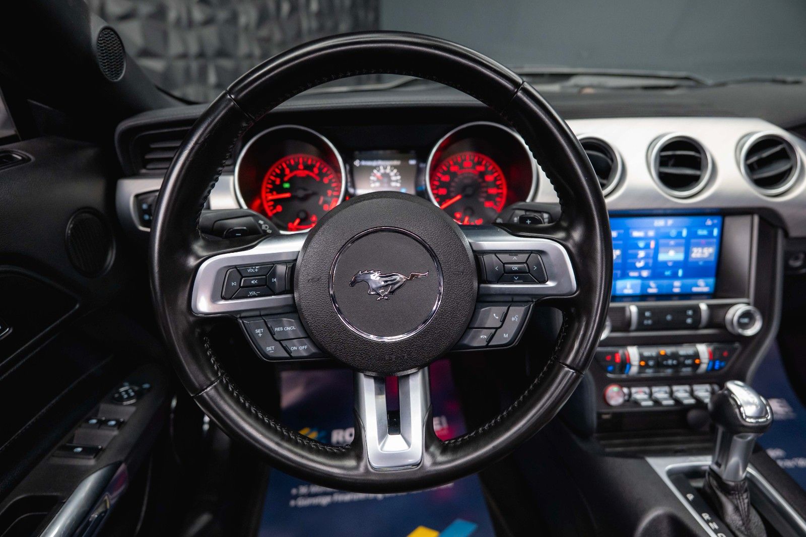 Fahrzeugabbildung Ford Mustang Shelby GT 500 5.0 V8 PREMIUM Performance