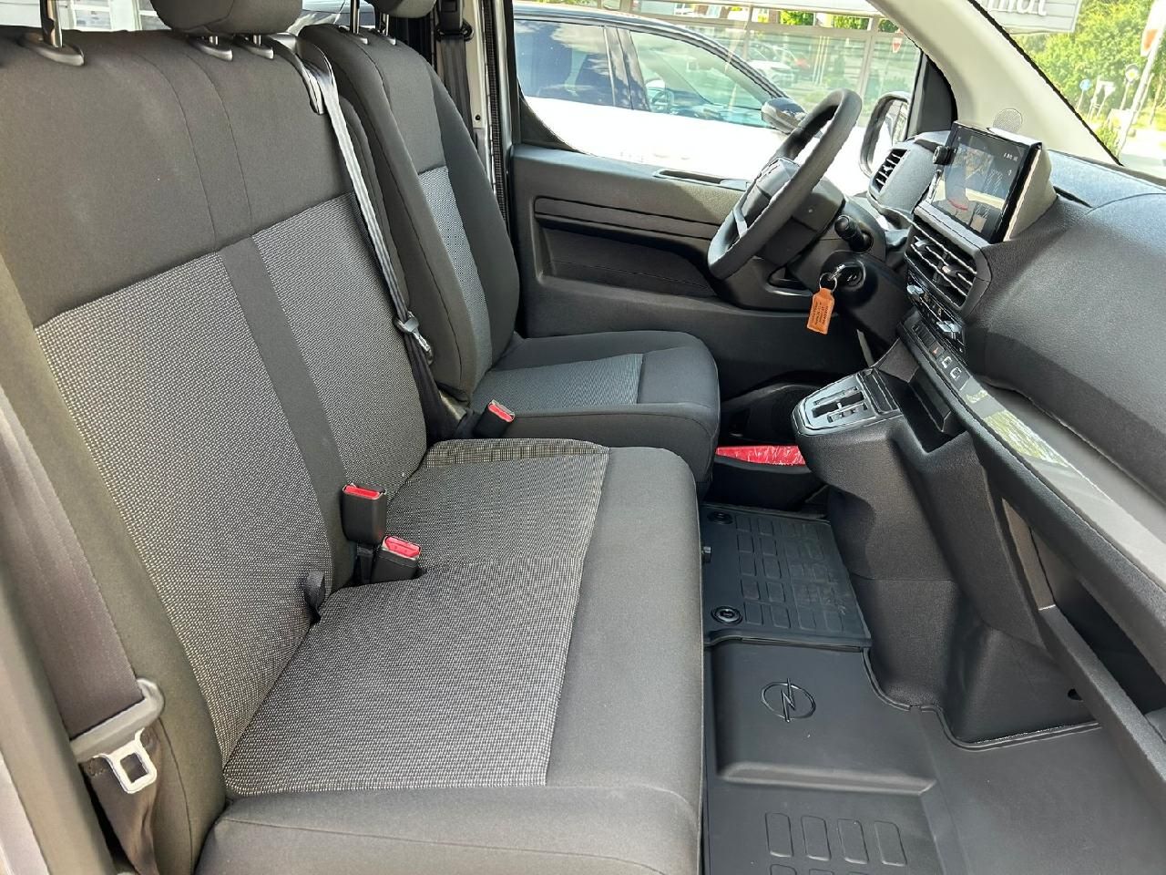 Fahrzeugabbildung Opel Zafira Life Edition XL