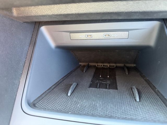 Leon Sportstourer 1.5 eTSI Matrix AHK Kamera XL-