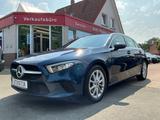 Mercedes-Benz A 200 SHZ BT NAVI Kamera - Mercedes-Benz A-Klasse: Blau