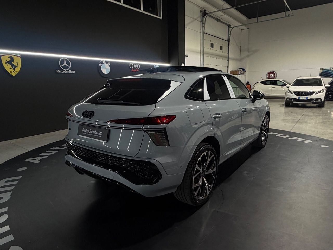 Audi Q3 35 TDI S tronic line edition imagem 3