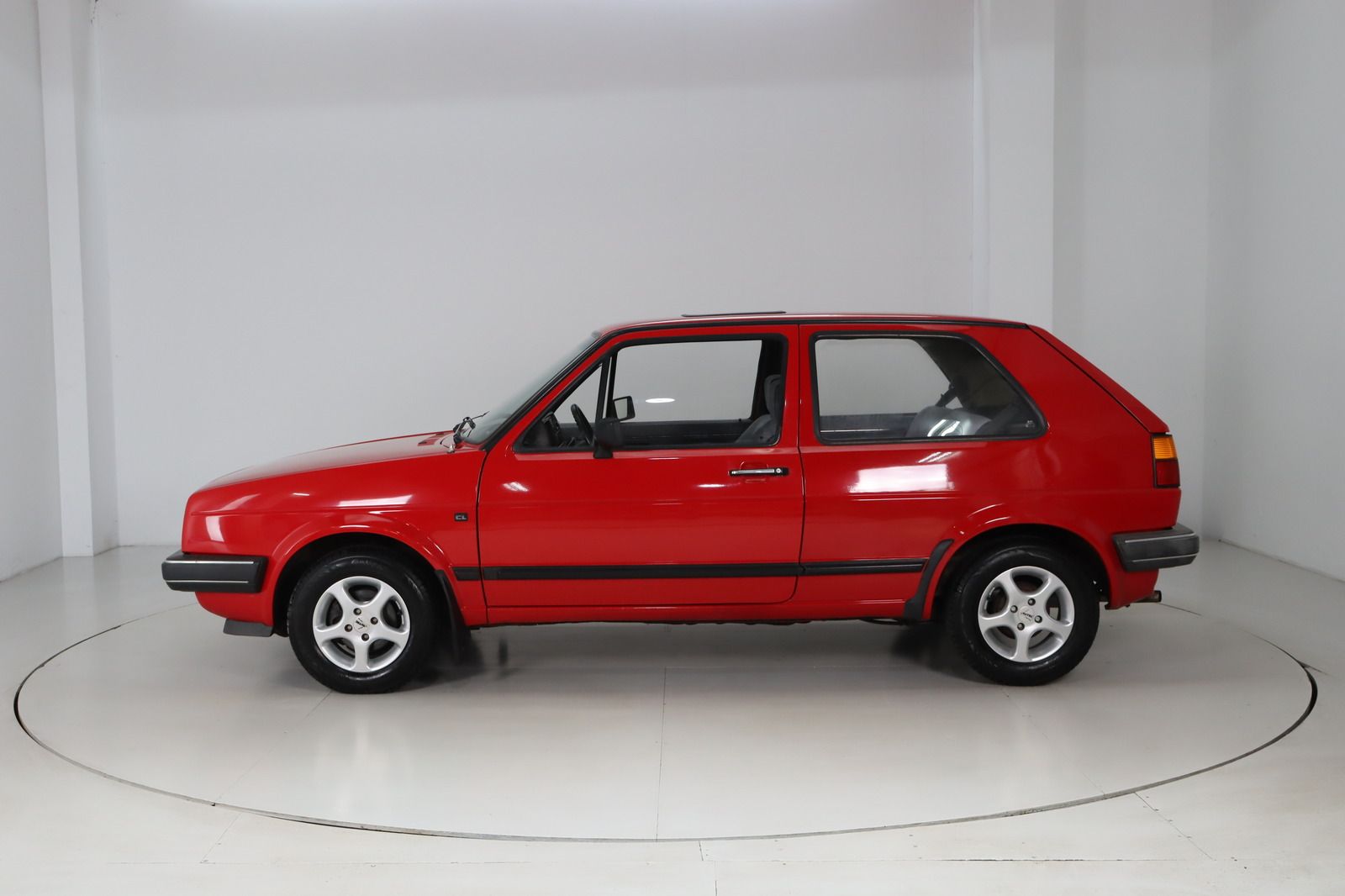 Fahrzeugabbildung Volkswagen Golf 1.6 CL * H-Zulassung * Schiebedach