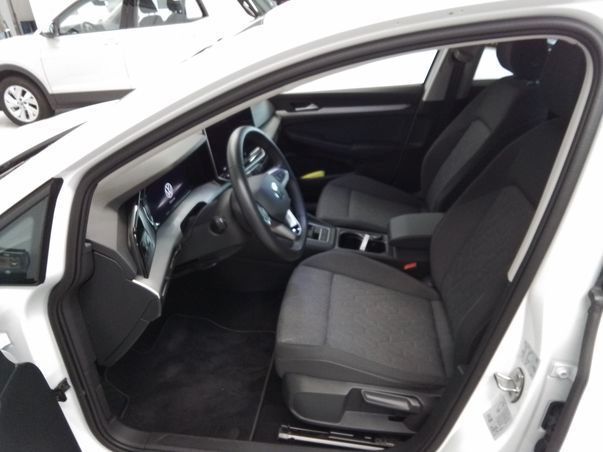 Volkswagen Golf - Bild 8