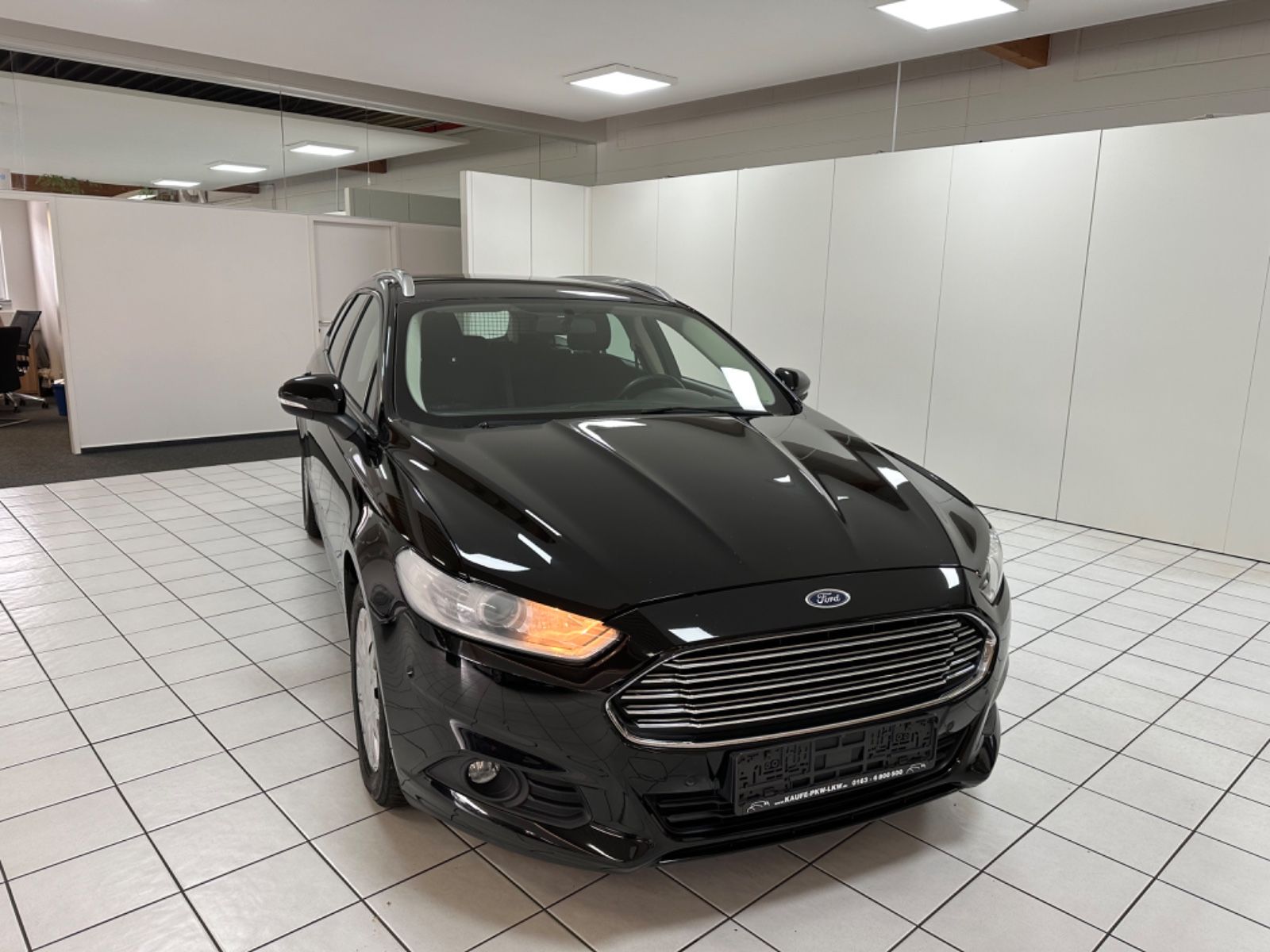 Fahrzeugabbildung Ford Mondeo Turnier Trend *Automatik*