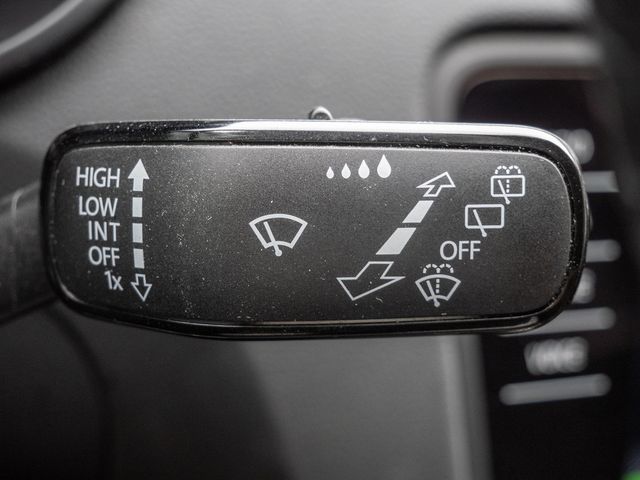Octavia Combi 1.6 TDI Style PDC SHZ NAVI LED