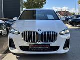BMW 218d Active Tourer Aut. M-Sportpaket, Sitzhei... - mit Diesel-Antrieb: Weiß, Limousine, Sportpaket