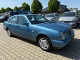 Mercedes-Benz E 200 Lim. erst 67tkm 1.Hand Schiebed. TÜV-04/27 - gebrauchte Mercedes-Benz E 200 aus dem Jahr 1997