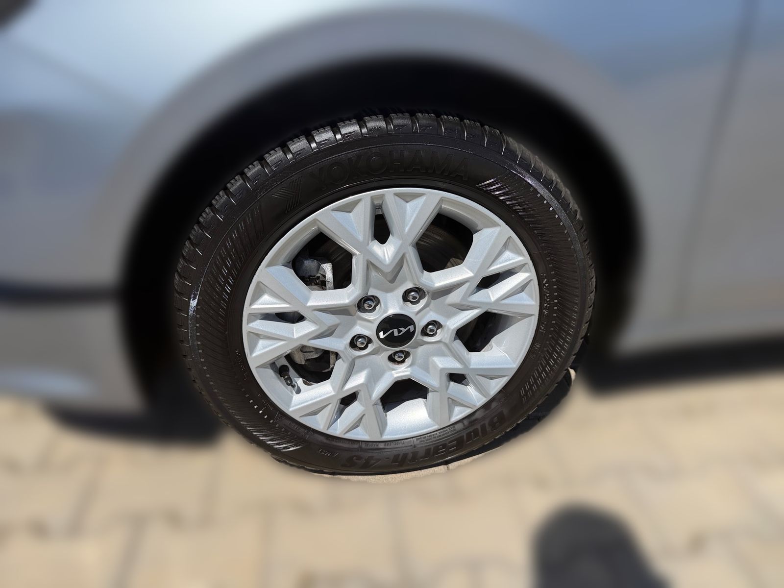 Fahrzeugabbildung Kia CEED_SW 1.5T 140 DCT7 VIS KOMF+ (NAV)