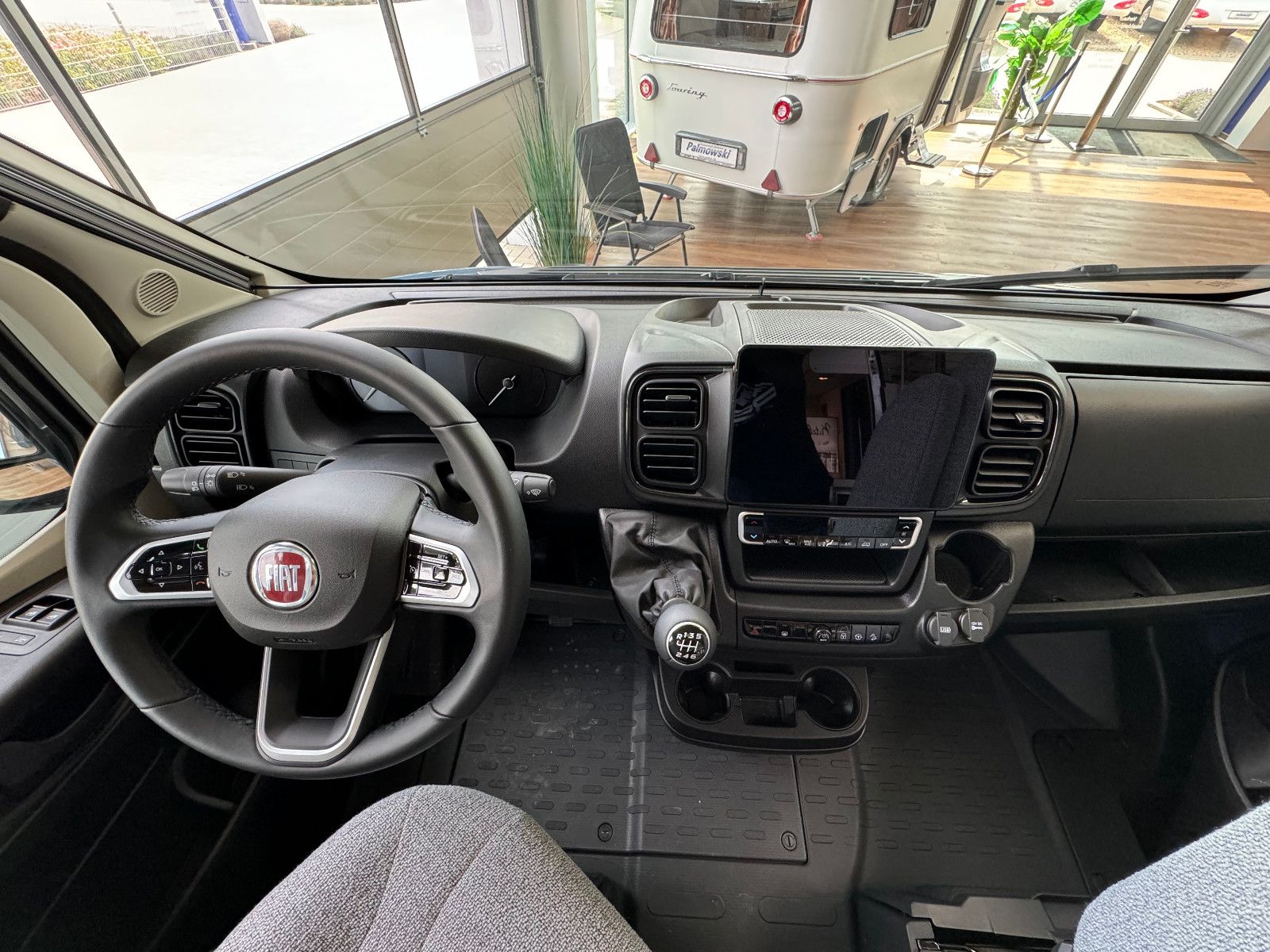 Fahrzeugabbildung HYMER / ERIBA / HYMERCAR Free 540 - MEGA DEAL !