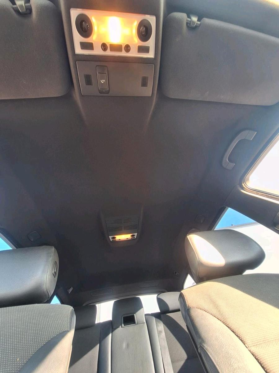 BMW 520 2010 — photo 12
