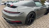 Porsche 992 Targa 4S Targa SPORTD*21*CHRONO*1H*BOSE - Porsche 992: Grün, Cabrio