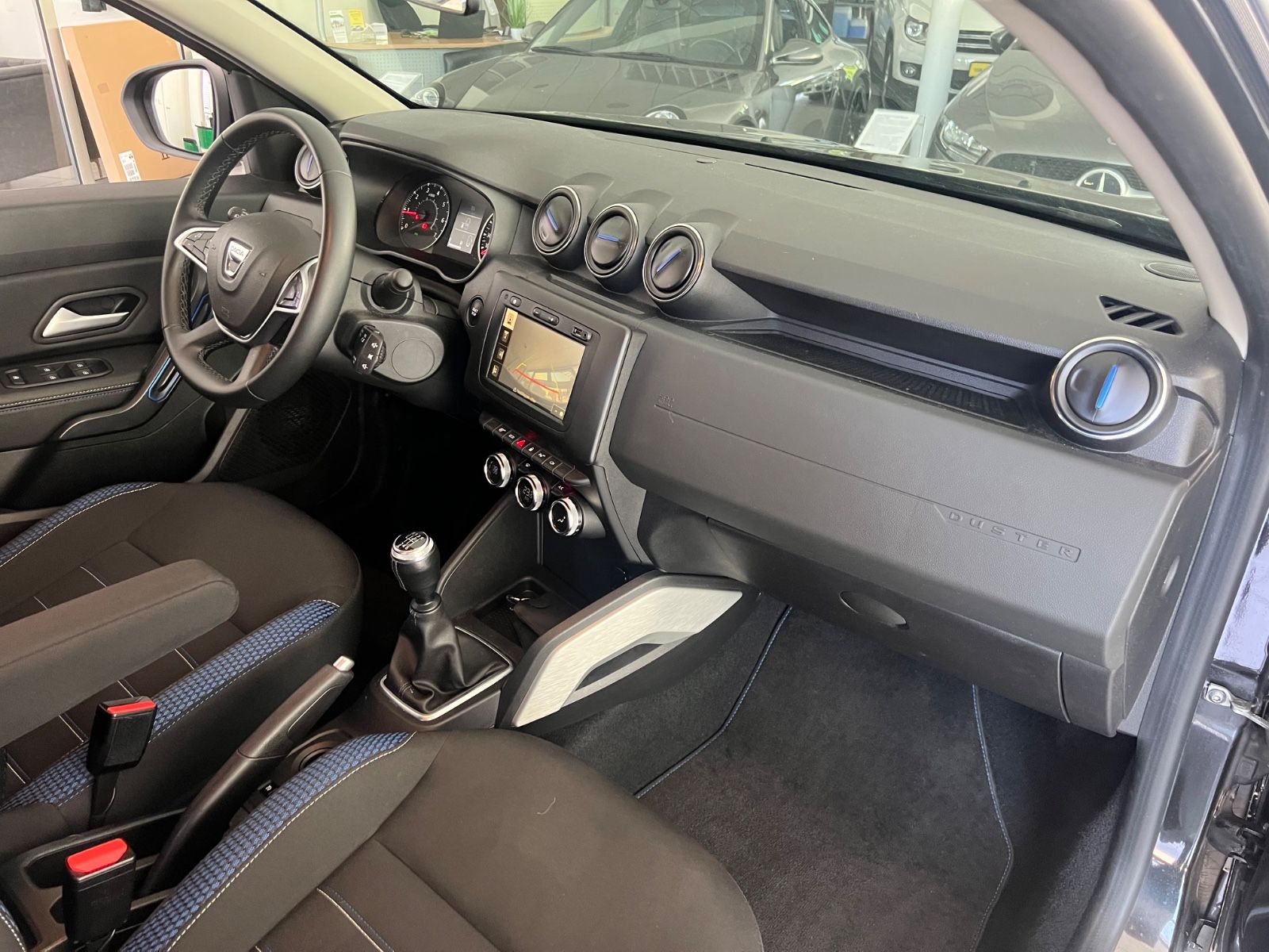 Fahrzeugabbildung Dacia Duster II Celebration *NAVI*KAMERA*SITZH*