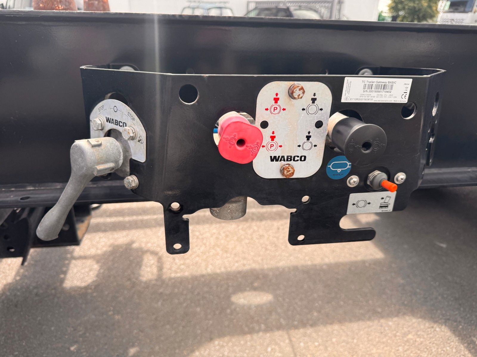 Fahrzeugabbildung Kögel ZW 18 Lafette SAF Achsen 15.910kg Nutzlast