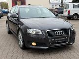 Audi A3*Sportback 2.0 TDI*S line*Sportpaket plus* - Audi A3 aus 2009: Line