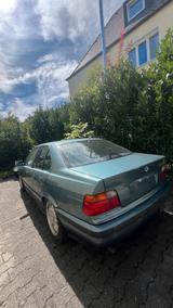BMW E36 328i Limousine Schalter 1.Hand Ori... - BMW 328: E36 328i