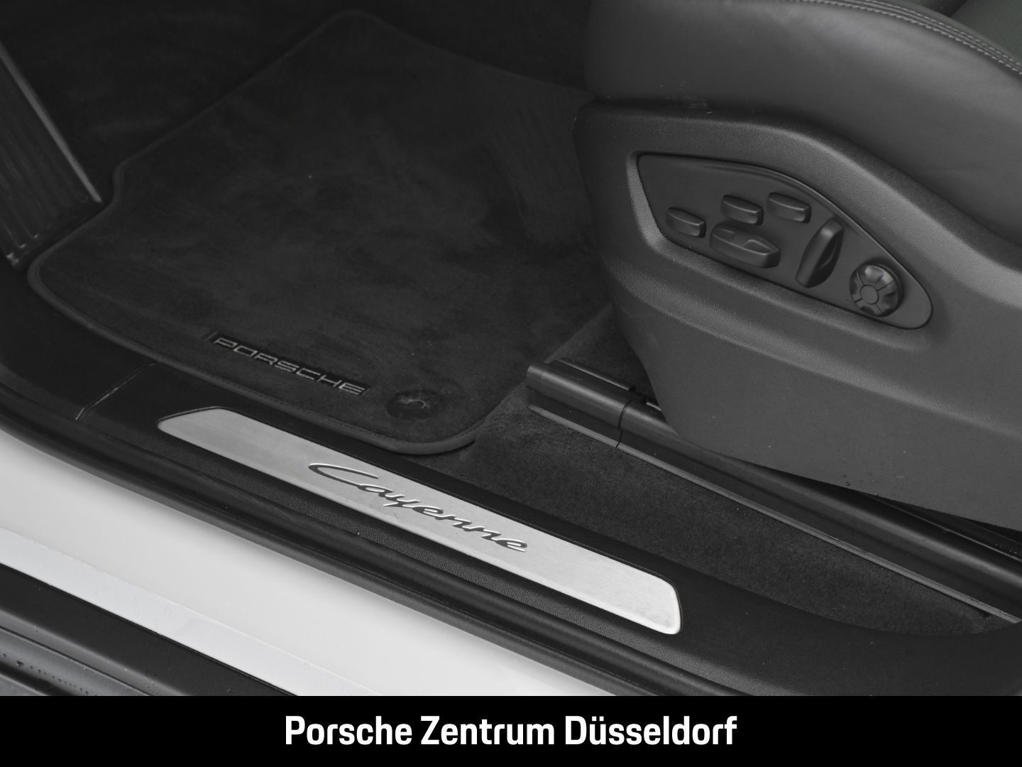 Porsche Cayenne Head-Up BOSE Surround-View Head-Up LED foto 23
