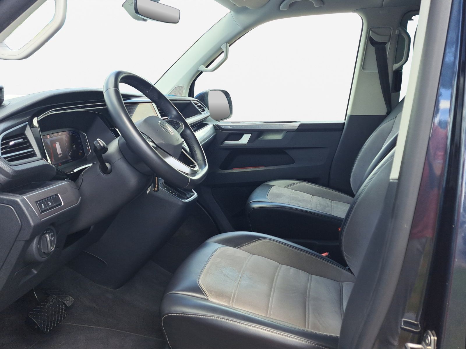 Volkswagen T6.1 Multivan Comfortline 2.0 TDI 4M RFK DCC AHK foto 5