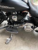 Harley-Davidson Street Glide FLHX - Motorräder in Solingen
