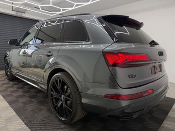 Audi Q7 - 6