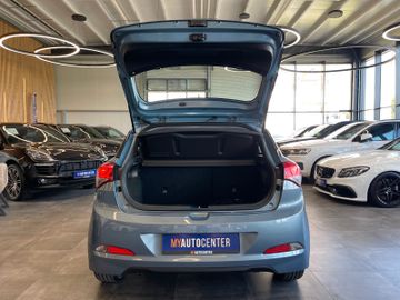 Hyundai i20 blue *PRINS-GASANLAGE*KLIMA*LKHZ*TEMPOMAT*