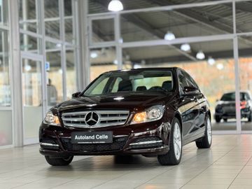 Fahrzeugabbildung Mercedes-Benz C 180 Avantgarde BlueEfficiency Navi Sitzhz PDC