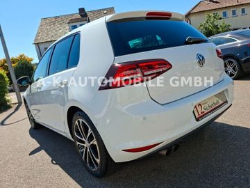 Volkswagen Golf - 7