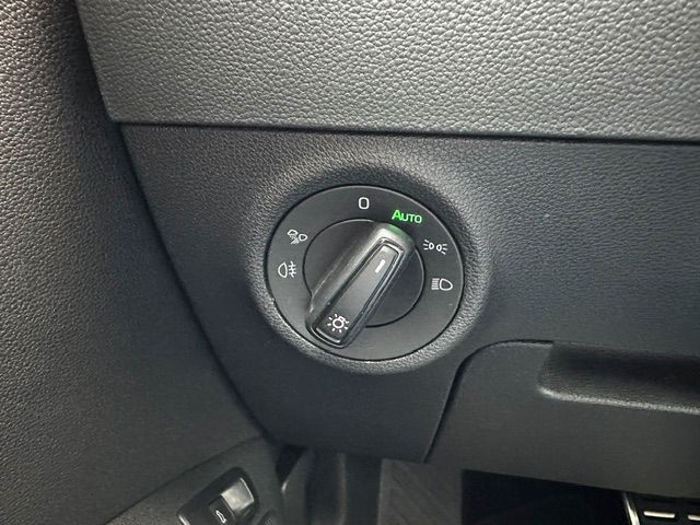 Karoq Tour MATRIX;ALARM;BFS;CARPLAY