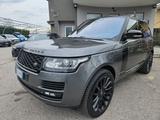 Land Rover Range 4.4 SDV8 Vogue - Land Rover Range Rover mit Diesel-Antrieb: Kombi